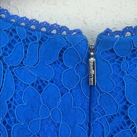 Karl Lagerfeld Paris Blue Lace Sheath Dress V-Neck Flounce Hem NWT $168 Size 12 - Picture 10 of 13